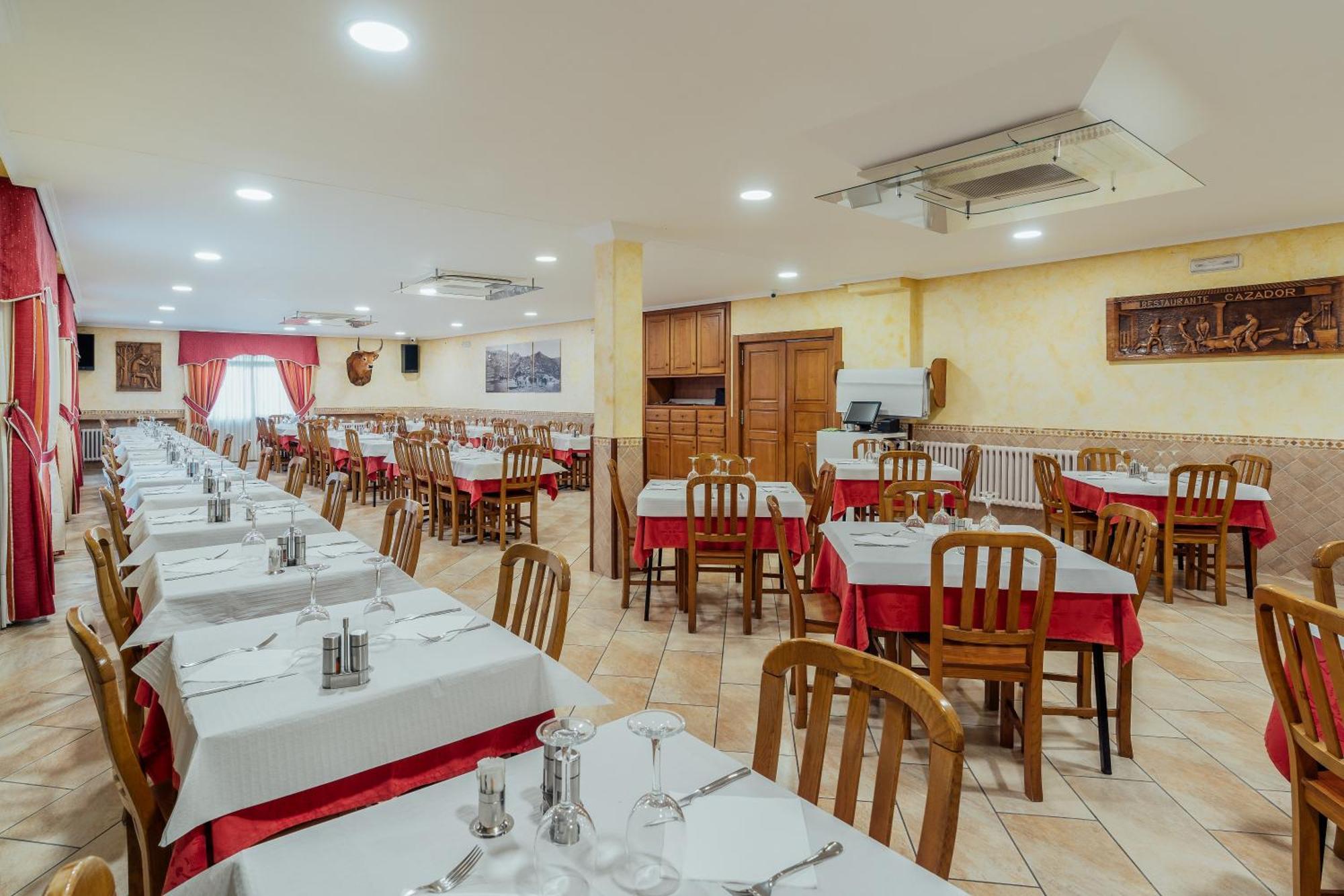 Hotel Restaurante Cazador Pereiro Εξωτερικό φωτογραφία